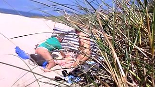 MY WIFE AND THREE MEN ON THE BEACH OF BERCK