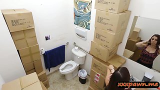Pretty Babe Screwed By Nasty Pawn Dude In The Toilet