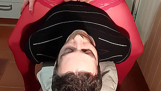 Aggressive Facesitting Punishment!