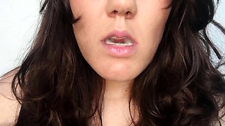 Hottest strapon weilding femdoms using toy