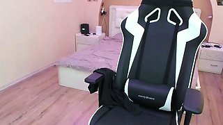 Blonde teen Sierras first erotic masturbation video