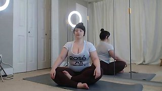 Nice amateur ass in black and white panties