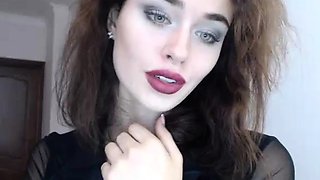 Brunette Solo Webcam Masturbation