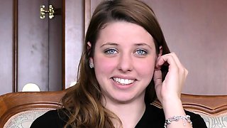 Ornella Cyan Casting