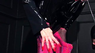 Mistress Nikita - Hot Pink Zanottis