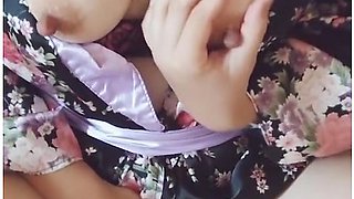 おっはい揉みまくりeカッフのおっはいて遊んてみた乳首て感しちゃうpart1