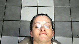 Jack off in my fucking Face!!!