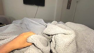 internal ejaculation in my roomy - i torn up her caboose while she observed anime, and i couldn't hold back and came inwards her honeypot