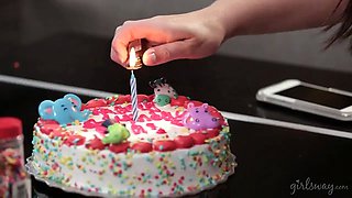 Big booty lesbian couple - Angela White, Eva Lovia