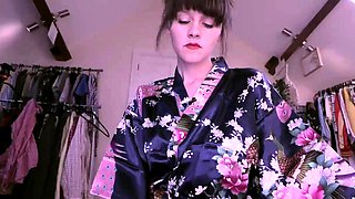 Amateur close up oral