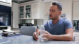 Cassidy Banks' Wet Bathroom Passion in a Sizzling Encounter