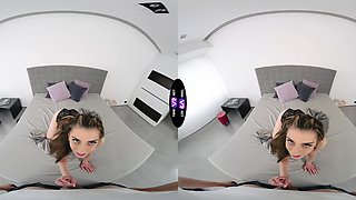 Nicole Sweet in sensual vr bedroom action