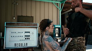 Inked hoe Chantal Danielle pleasures bearded dude outdoors