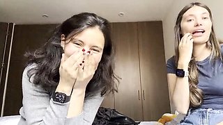 Scarlettandc Two Lesbians Fingering Pussy - Amateur Latina Teens Cheat & Trib