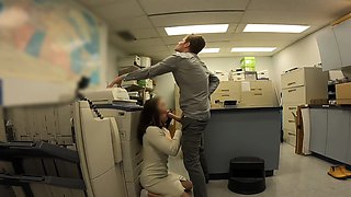 Office Secretary's Naughty Lunch Break: Cock & Cumshot