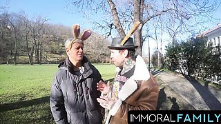 Squeaky Matt Bird and Porno Dan - blowjob porn - Immoral Family