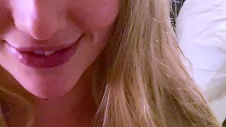 Amazing amateur blonde enjoying a doggystyle