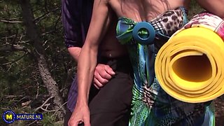 Skinny Granny Szilvia M. Loves A Good Outdoors Shag