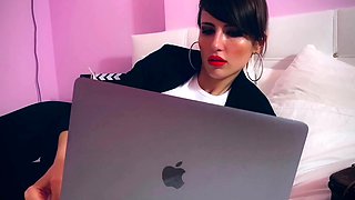 Amateur Teen georgeus brunette 2