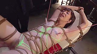 Cny-019 Seeding Boys Stepdaughter 17cm Penicli Feels So Good Its Crazy! Squirting Recruitment Test For Perverted Crossdressing Masochist Office Lady Riisa