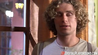 DigitalPlayGround - Hot Coca