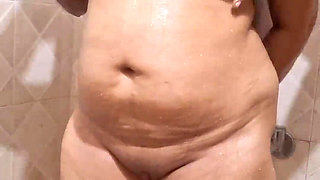 Aunty Bathing in Saree with Husband