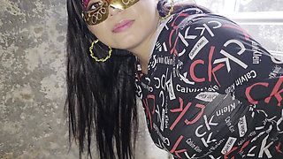 The Boss’s Dirty Order: Cleaning the Cistern Turned Into a Hardcore Session