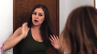 SHESEDUCEDME The Adventures Of Mindi And Mia