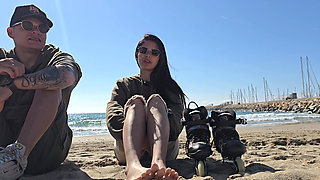 Cheating Girlfriend Fucks Stranger in The Bathroom!