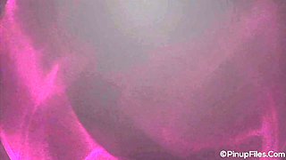 Curvy hot MILF amazing solo video