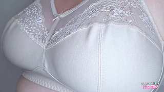 If Mom posed for you like this would you fuck her hard with your hard cock and fill her hairy cunt