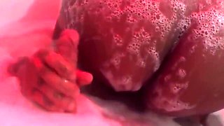 Eating Brunettes Big Ass In The Bathtub