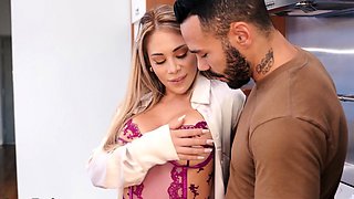 Sexy lingerie latina gets cuntsmashed