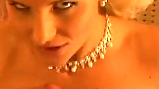 Shaved Phoenix Marie Fucking in the Hotel with Her Big Ass