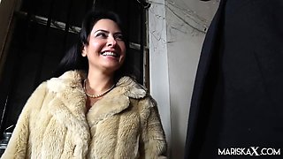 MARISKAX Mariska gets cock in the club