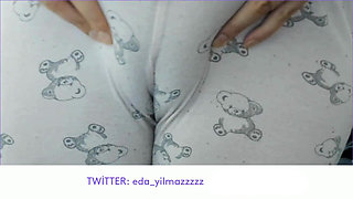 Cameltoe- Masturbation in Pajamas- Puffed Pussy- Turkish Porn