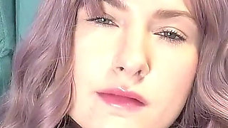 The Secretary in Tights Fucks Her Boss Hard and Tears Her Tights