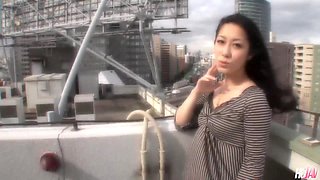 Asian COUGAR Kaede Kuroki Crams Her Hatch and Slit at Once