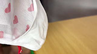 The Friction of a Petite Teen Solo, Experienced an Orgasm From Friction and Flowed Onto the Table