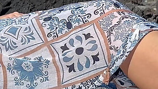 Caught Girl While She Fingering Her Pussy on the Beach