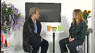 Teen blonde doing casting