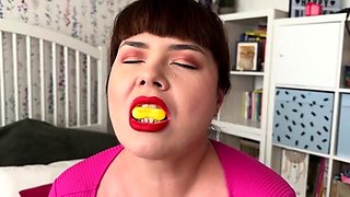 Roxanne Miller - Giantess Gulps And Burps A City FemDom