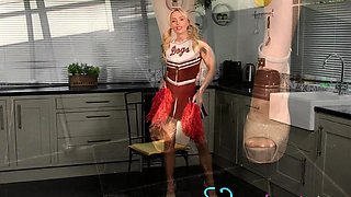Awesome Big Boobs Blonde Masturbates In The Shower