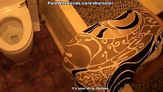 Hot wet girlfriend in shower fuck