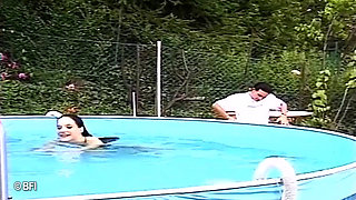 Training of joha spanking her ass in the backyard
