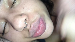 CREAMPIE NOS GRANDES LABIOS DESSA VADIA GULOSA