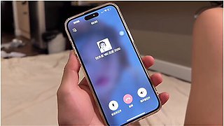 女大学送外卖一天挣5000原来送的外卖是自己下面的鲍鱼马上加微信下次还点她的外卖