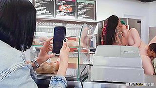 Awesome And Abigaiil Morriss Fingering
