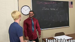 Latino teacher Alexsander Freitas anal fucks Preston Andrews