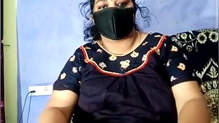 Desi Horny Kerala BBW wife does cam show with hubby